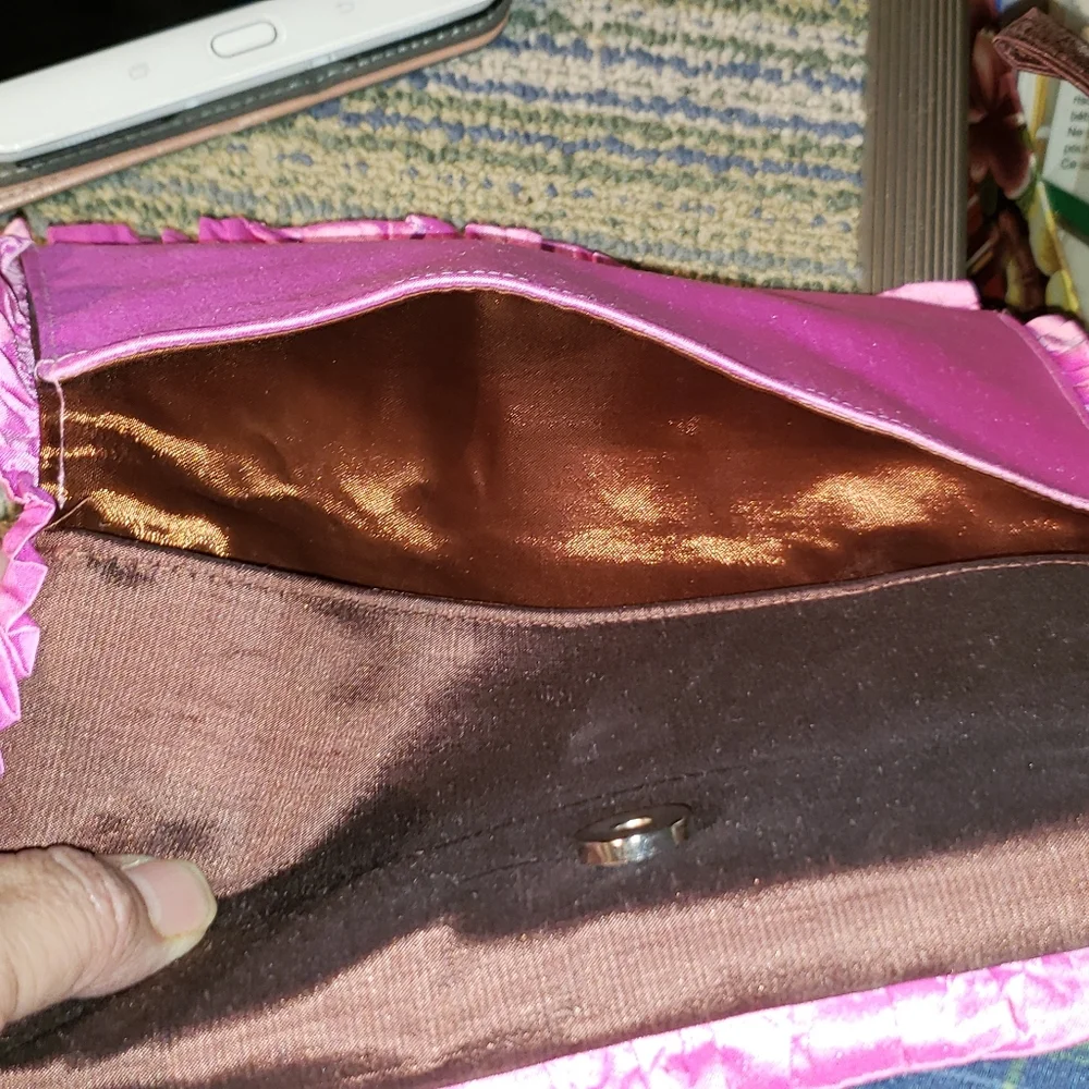 Jelis embroidered Pink And Brown clutch
